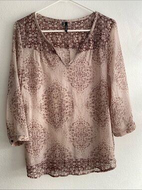 Maurices Blush Pink Medallion Print Split V-Neck Blouse